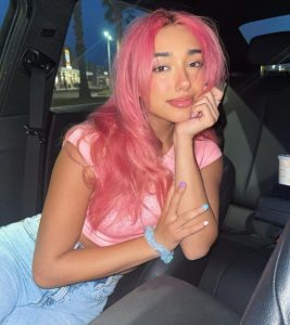 Kathleen Hixson Biography, Wiki, Age, Net Worth, Height & More