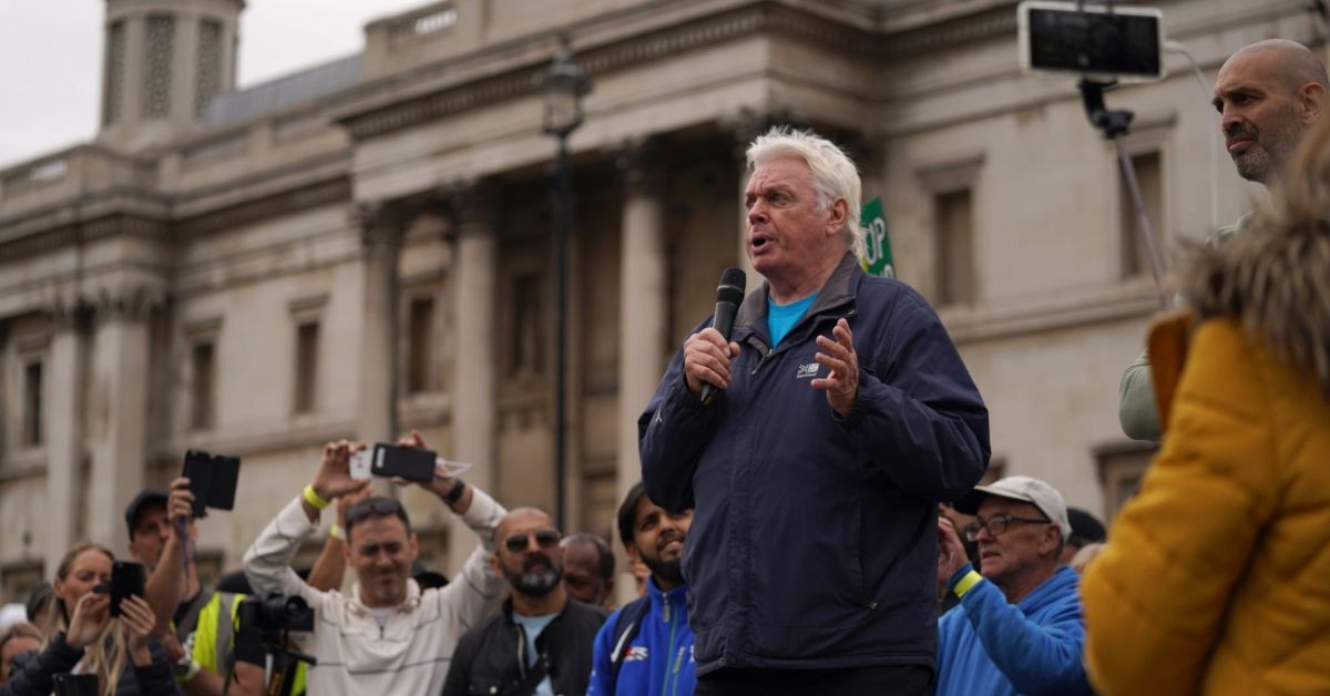 How Does David Icke Spend His Money?