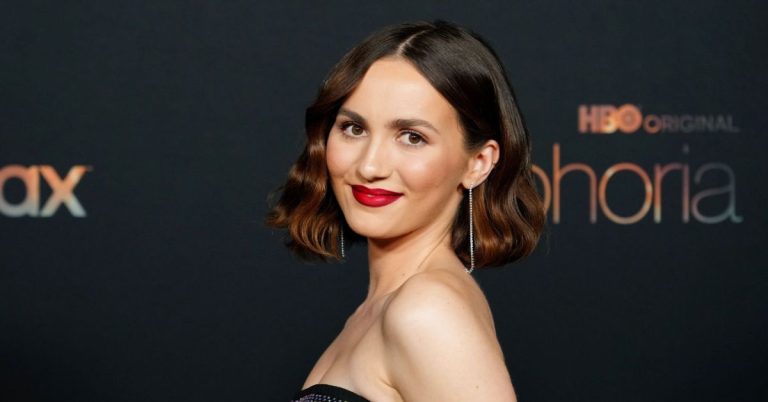 Maude Apatow
