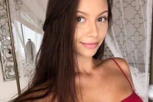 Kacy Black Bio, Age, Height, Net Worth, Boyfriend, Wiki & More